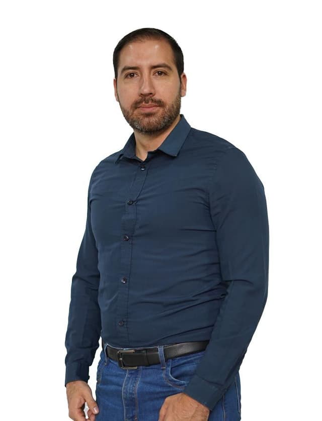 Foto de Ph.D. Remigio Hurtado, ponente en Build with AI Cuenca 2026
